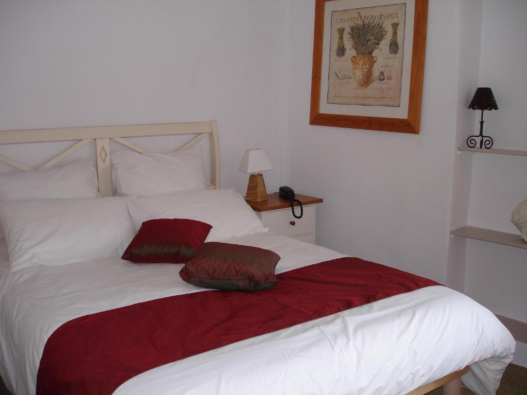 Logis Auberge Cote Jardin Hotel Lézignan-Corbières Værelse billede