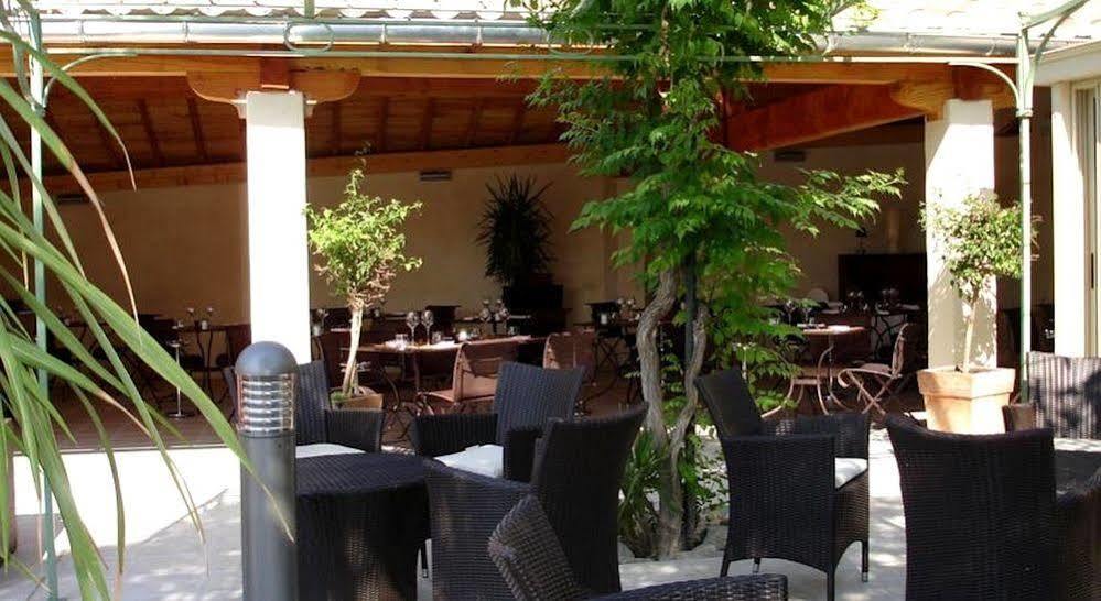 Logis Auberge Cote Jardin Hotel Lézignan-Corbières Eksteriør billede