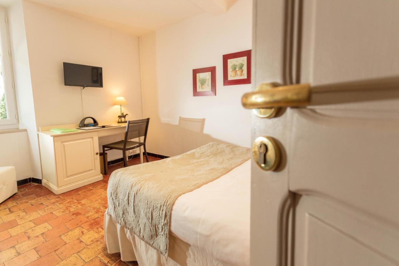 Logis Auberge Cote Jardin Hotel Lézignan-Corbières Eksteriør billede